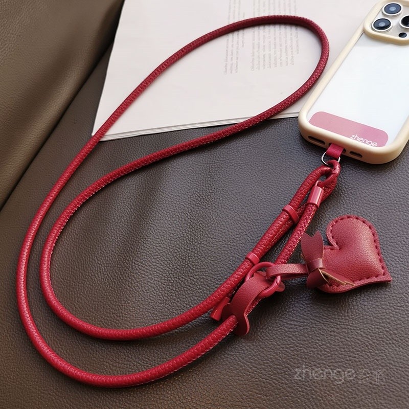 HÀNG MỚI ĐẾN!!!Dây buộc điện thoại di động Dài đeo chéo có thể được mang theo Điều chỉnh Mang theo phong cách Chanel Dây da ngoài trời Túi đựng điện thoại di động chống mất mạnh mẽ Điện thoại di động phổ thông