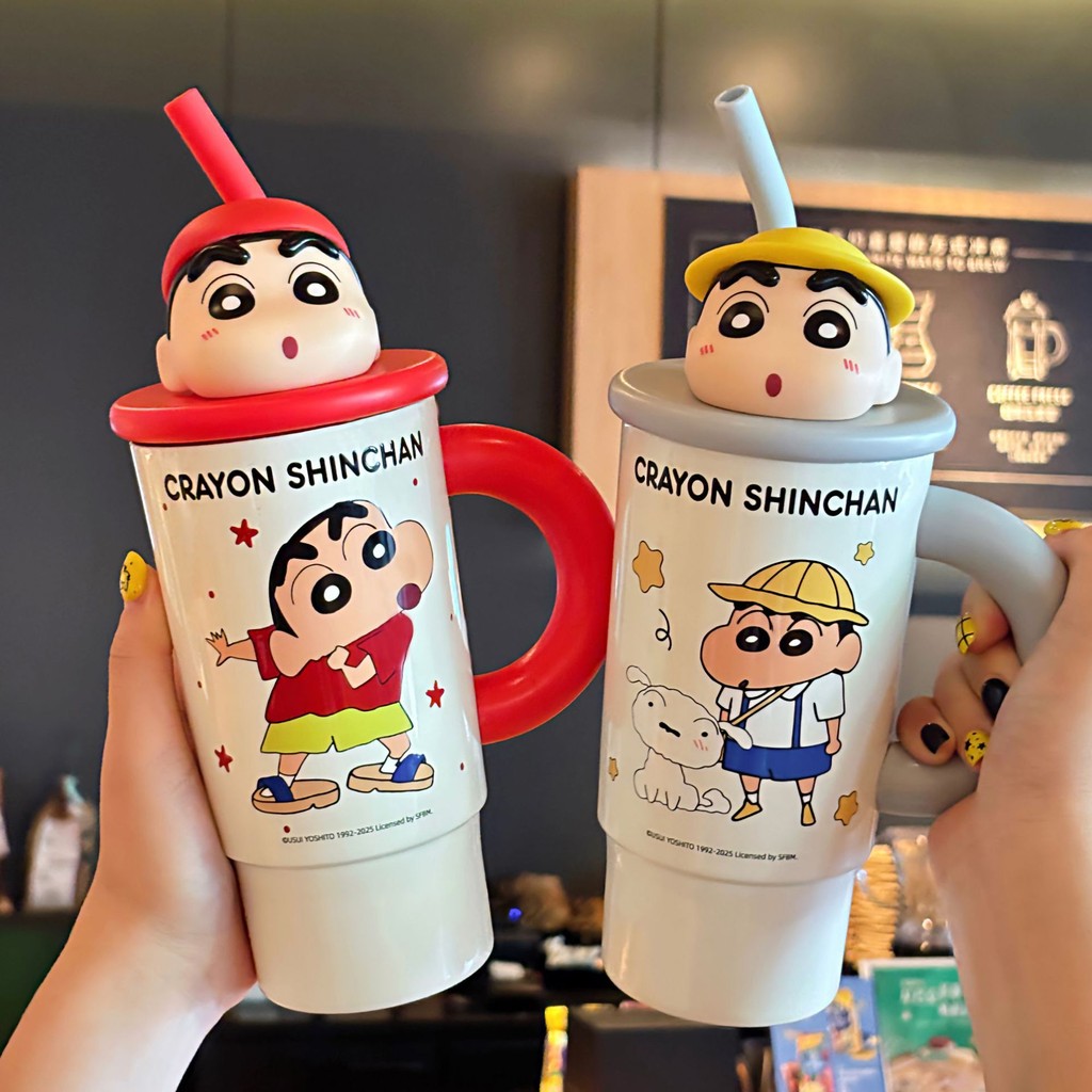 Cốc cầm tay Crayon Shin-chan Dễ dàng mang theo cốc nước vòi phun silicon búp bê độc lập