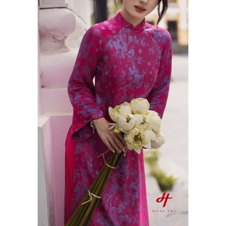 Áo dài cách tân Hoài Thị sang trọng, chất lượng lụa gấm cao cấp, thiết kế tôn dáng đi tiệc, mặc dịp Tết