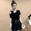 2026 Thiết kế lập kế hoạch phong cách Pháp Cảm giác ba chiều Trang trí xiên Vai Streamer Áo thun ngắn tay dành cho nữ Mùa hè Phong cách mới Thời trang Slimer Nhìn thời trang Phù hợp với mọi trận đấu