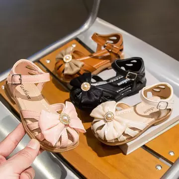 | sandals for women | sandals for boys ✦Giày Sandal Công Chúa Trẻ Em 2026 Phong Cách Mới Mùa Hè Thời Trang Nơ Bé Gái Baotou Đi Biển Giày La Mã Cho Bé♢