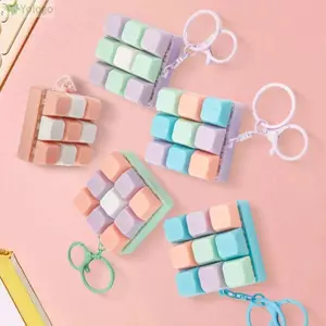 Móc khóa trò chơi bàn phím YOLOGO, Fidget Giải nén ngón tay chống căng thẳng 9 bàn phím Đồ chơi chìa khóa, Giảm căng thẳng Nút DIY Keycap Túi sáng tạo Mặt dây chuyền dành cho người lớn