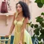 Mùa hè Châu Âu Mỹ Hot Girl Váy ren vàng Dây đeo vai rộng Chữ A hẹp Slim-fit Slimer Look Niche Gợi cảm