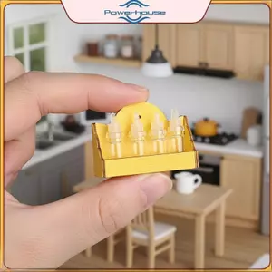 POWER Miniature Dollhouse Spice Ra Set 4 lọ thủy tinh trong suốt Đế gỗ màu vàng cho những người yêu thích thủ công DIY Trang trí nội thất.