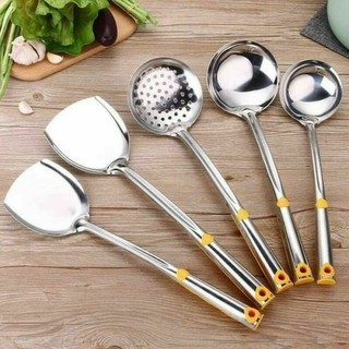 Muôi vá nấu ăn cao cấp cán vàng, chất liệu inox siêu bền, siêu tiện dụng