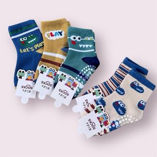 B30 (1-9tuổi) Sét 5 đôi tất chống trơn cổ cao hình cá sấu xanh  PLay size cho bé 1-9tuổi