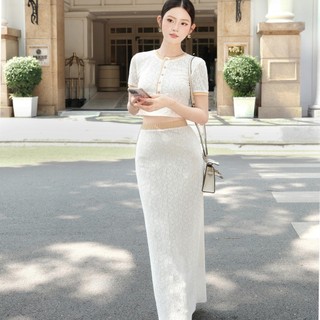 Set áo croptop viền nâu khuy vàng Khiết Style phối chân váy ren thun suông dài thanh lịch KS391