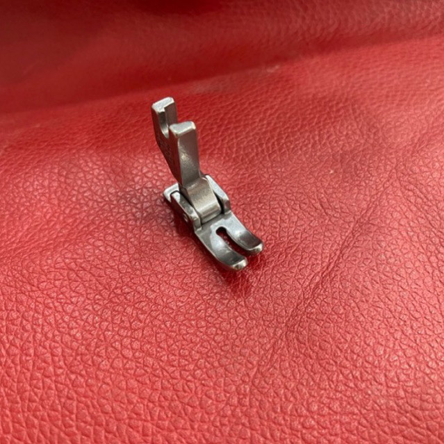 Chân Vịt Sắt 5ly P351 – Phụ Kiện Máy May Công Nghiệp 1 Kim, Bền Chắc, May Vải Dày Mượt