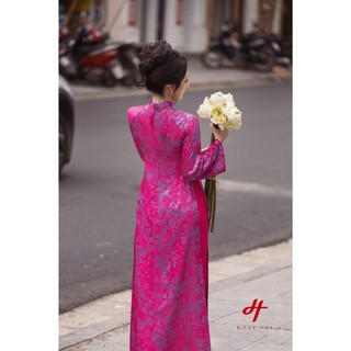 Áo dài cách tân Hoài Thị sang trọng, chất lượng lụa gấm cao cấp, thiết kế tôn dáng đi tiệc, mặc dịp Tết