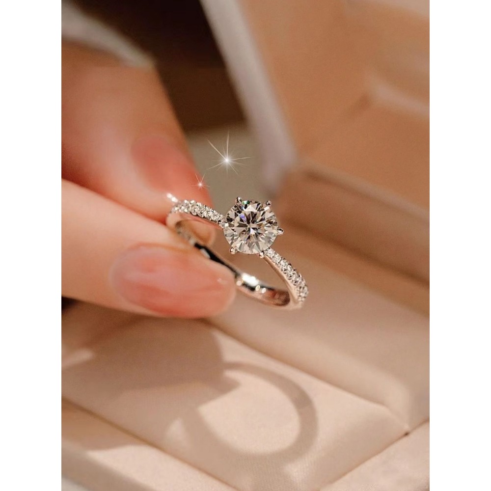 Nhẫn Cưới Mô Phỏng 1 Carat Moissanite Nhẫn Kim Cương Ngày Quốc khánh Cưới Nhẫn Đạo Cụ Điều Chỉnh Trực Tiếp Nhẫn Cưới