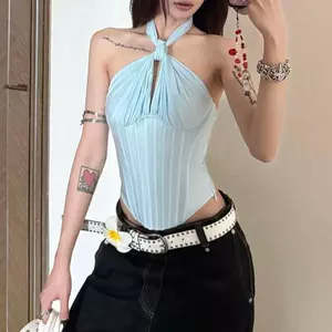 Mùa hè 2026 Cô gái oxy rỗng Áo Vest dây xoắn xếp li không đều Nẹp eo hẹp Slim-fit Slimer Look All-