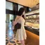 Mùa hè 2026 Váy dệt kim cổ vuông phong cách Hepburn Slim-fit eo hẹp mỏng hơn Nhìn khí chất Niche Váy ngắn tay kiểu Pháp dành cho nữ
