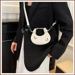 SQ11 Phong cách giản dị Túi đeo chéo nhẹ bền bỉ Thời trang đô thị Túi trang trí nhỏ gọn dành cho nữ