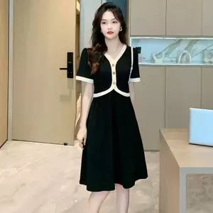 Mùa hè 2026 Plus size Giả hai mảnh màu đen Sling Váy đen nhỏ Slim-Fit Che mỡ mỏng hơn Nhìn béo hơn mm Có thể mặc bên ngoài Váy hợp thời trang phù hợp cho nữ