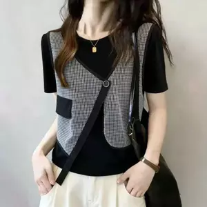 Áo thun ngắn tay hai mảnh giả chính hãng mùa hè 2026 Niche thiết kế độc đáo Slim-fit Giảm tuổi dáng ôm hơn