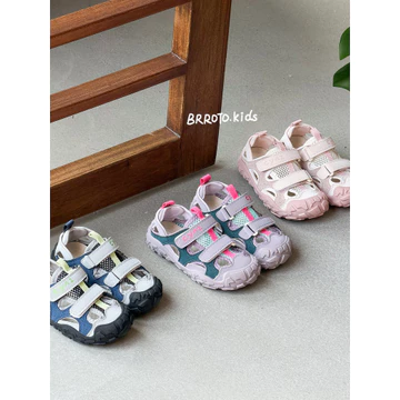 Giày Sandal Thể Thao Bé Gái Mùa Hè 2026 Phong Cách Mới Phiên Bản Hàn Quốc Giày Sandal Trẻ Em Ngón Chân Rỗng Thường Ngày Giày Sandal Bé Trai Phù Hợp Với