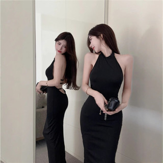 Đầm dây cao cấp màu đen phong cách hoàng gia, phù hợp cho kỳ nghỉ bên bãi biển