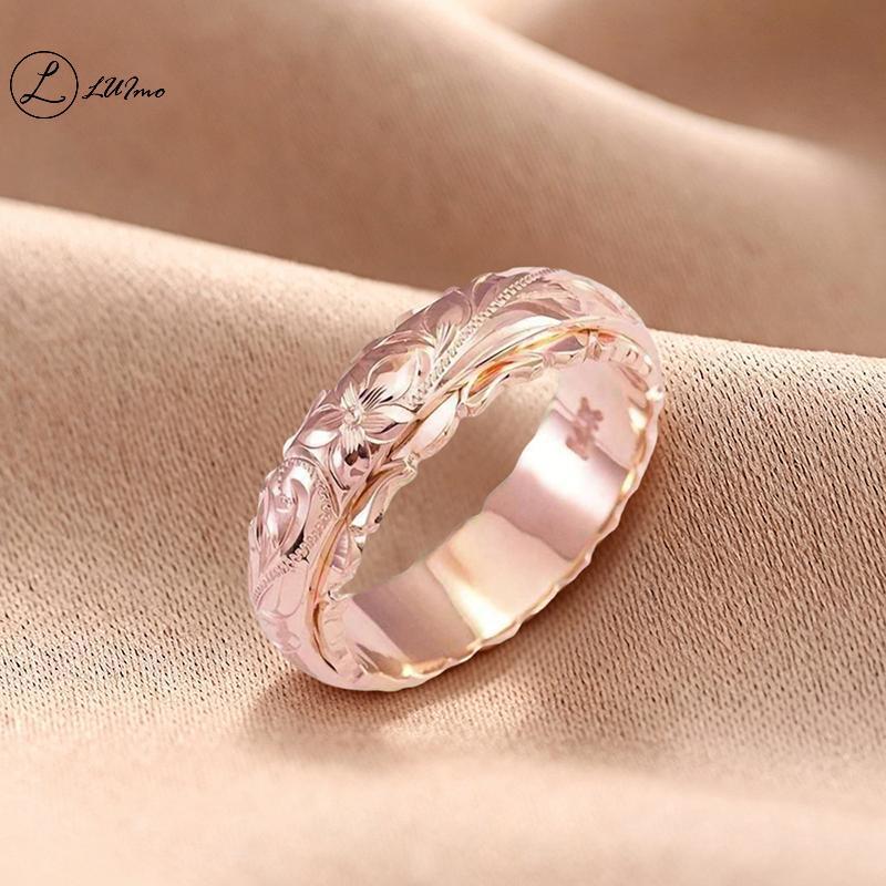 Women's Gold-Plated Wedding Ring by LUImo