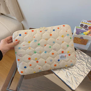 Túi Chống Sốc Chần Bông Đựng Laptop iPad Họa Tiết Chấm Bi Hoa Mềm Hàn Quốc | KTAP - World of Decals