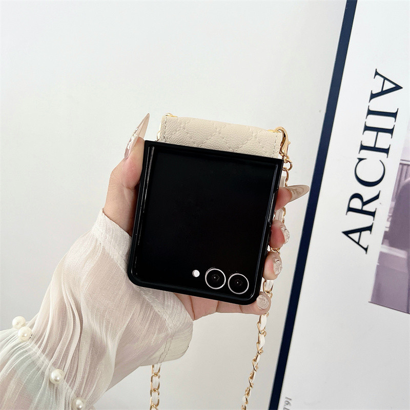 Phụ Nữ Sang Trọng Thơm Ngọc Trai Đeo Ngang Đựng Thẻ Ví Điện Thoại Dành Cho Samsung Galaxy Z Flip 7 7FE 6 5 Flip 4 3 5G Vỏ Chống Sốc