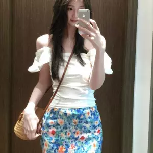 Bộ đồ váy hoa nữ đầu mùa xuân phong cách Hàn Quốc Ánh sáng người Kiến thức Mặc trọn bộ ootd Mùa hè Bờ biển Dopamine