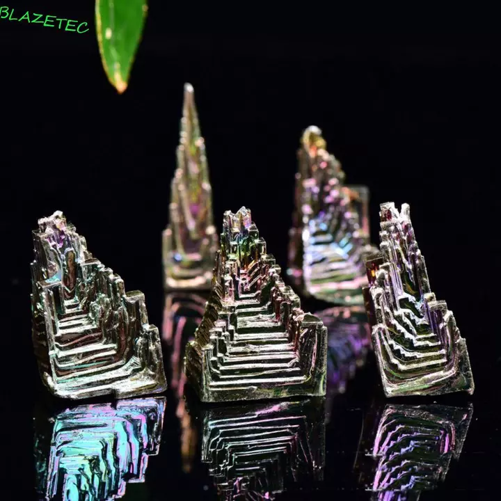 Mỏ Bismuth Tự Nhiên BLAZETEC, Hàng Thủ Công Handmade Lâu Đài Quặng Mẫu Vật, Sáng Tạo Tự Nhiên Khắc Độc Đáo Đồ Trang Trí Lạ Quà Lưu Niệm Quà Tặng