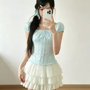 Áo sơ mi ngắn tay phồng màu xanh phong cách Mori mùa hè 2026 Cổ vuông xếp ly eo hẹp Sáng ngọt ngào Niche Slim-fit Áo ngoài nữ