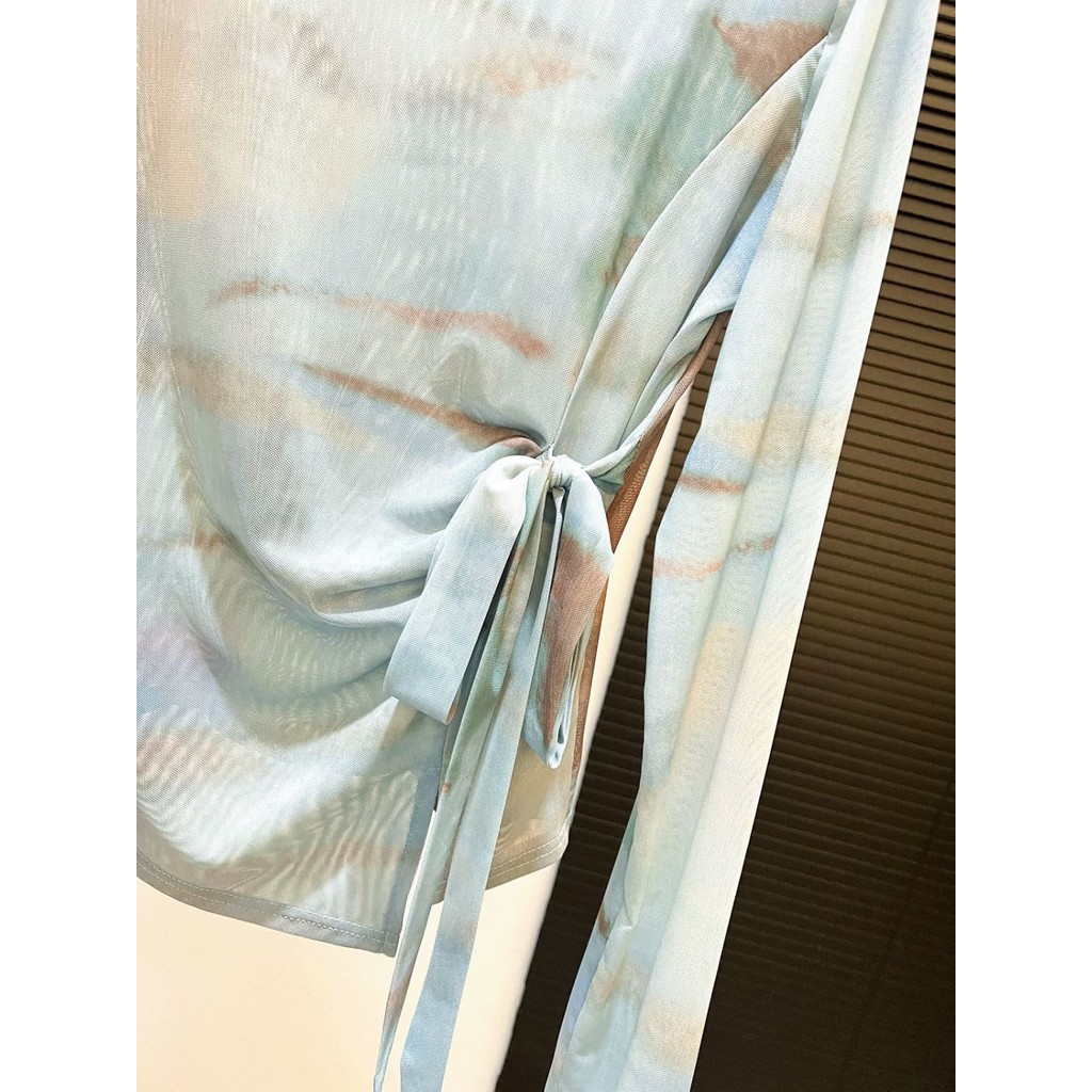 Milyfashion Tie-Dye In viền không đều dài tay gạc Top mỏng xuyên thấu Sunscre