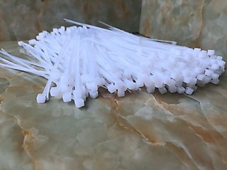 Dây thít kim khí Dung Anh dây thít nhựa màu trắng các cỡ