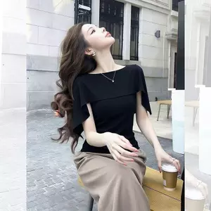 Áo thun ngắn tay một vai màu đen mùa hè kiểu Pháp Xù Thiết kế thích hợp Slim-fit Slimmer Look White Tính khí phù hợp cho nữ Hot Girl Top