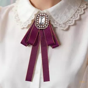 Ở Trung Tâm Trang Trí Cổ Ruy Băng Phụ Kiện Cho Phong Cách Học Tập Nhìn Đường Cổ Giọng Cho Áo Và Phát Biểu Trang Phục Mặc