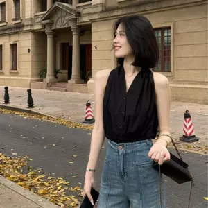 Mùa hè 2026 Retro Phong cách Hồng Kông Áo Vest không tay cổ Máy cẩn thận Thiết kế độc đáo Slim-fit Slimmer Look Hot Girl Hợp thời trang Phù hợp với mong muốn thuần khiết Phụ nữ hàng đầu nhỏ