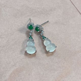 Bông Tai Retro Ngọc Hetian Trắng Chalcedony - Phong Cách Sang Trọng