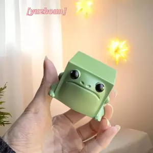 Tượng nhỏ Ếch dễ thương xấu xí Đồ thủ công ngộ nghĩnh Ếch Nhựa Hình tượng Vườn & Trang trí nội thất Điêu khắc Trang trí văn phòng tại nhà Quà tặng độc đáo