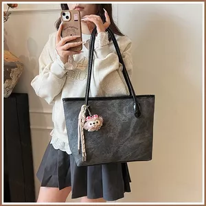 SQ11 Túi đeo vai dập nổi dễ thương dành cho nữ trong lớp chặn màu sắc thông thường Túi tote học sinh dung tích lớn