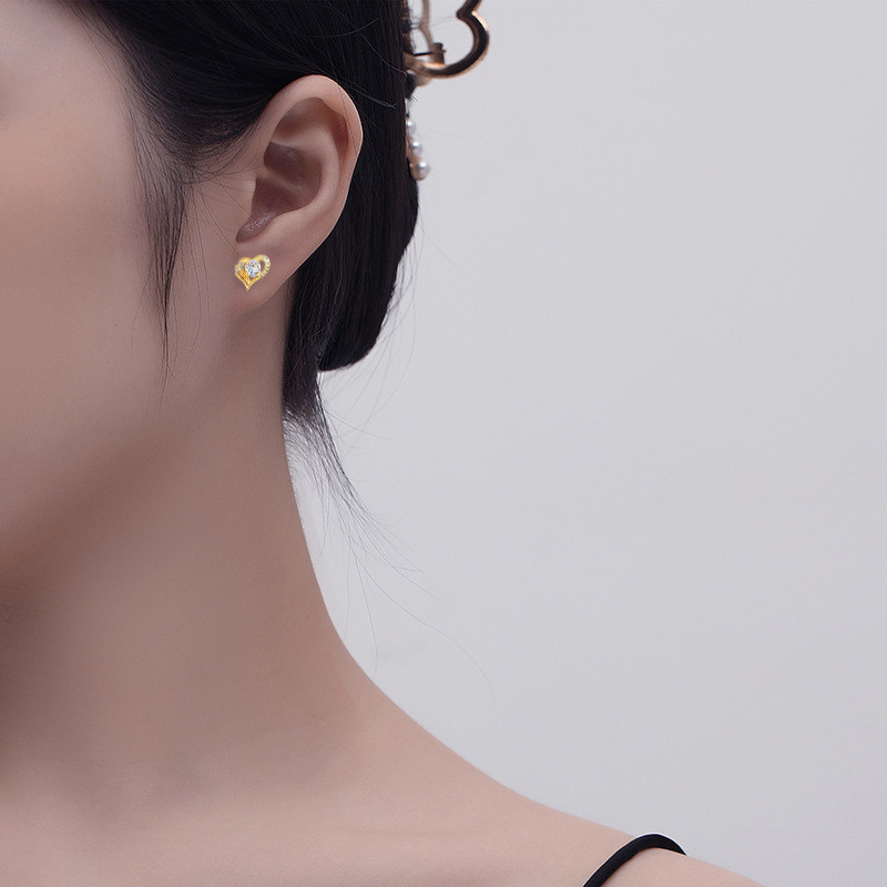 [búp bê] Bông tai đính kim cương thời trang dành cho nữ Tính khí Trái tim đơn giản