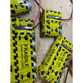 Bộ lưu trữ pin 3.2v(1-6 viên) sử dụng cho đèn năng lượng mặt trời,giúp đèn chiếu sáng lâu dài
