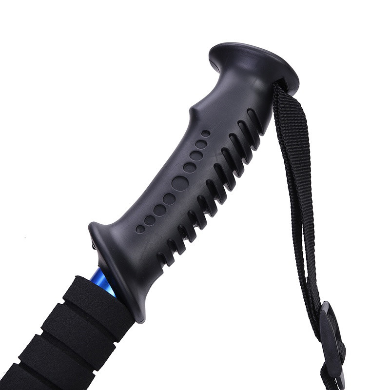 Gậy leo núi/ đi bộ đường dài CAMEL CROWN bằng carbon nhẹ mở rộng gấp gọn được