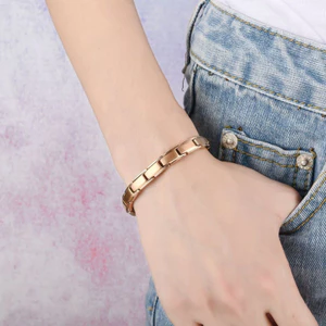 Cặp đôi Vòng tay trị liệu từ tính Thiết kế họa tiết hình học thời trang Liên kết có thể tháo rời Chăm sóc sức khỏe Mặc