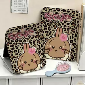 Thỏ mè đáng yêuChất liệu bền đẹp, kiểu dáng hiện đại Gương urang điểm gấp cao cấp