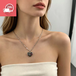 Khí chất thời trang, cảm giác cao cấp, vòng cổ tình yêu thích hợp dành cho nữ