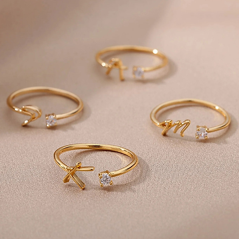 Nhẫn đồng 26 chữ cái đương đại với đá zircon, điều chỉnh vừa vặn cá nhân