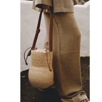 Women's Woven Straw Bag – for the Beach