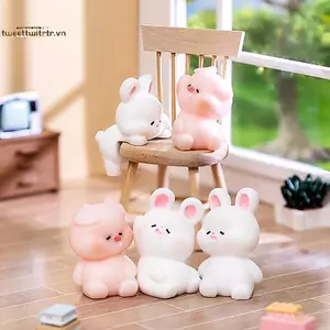 TRTR Kawaii Heo Và Chi Trang Trí Điêu Khắc Mini Đồ Trang Trí Phong Cảnh Vi Mô Đồ Trang Trí Xe Hơi Nhựa Các Bức Tượng Nhỏ Văn Phòng Bàn Phụ Kiện VN