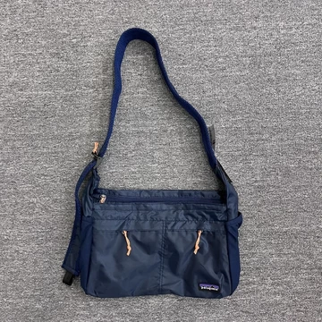 17L Patagonia túi đeo chéo sức chứa túi đeo chéo chống thấm nước nhẹ có thể gập lại Túi dây kéo túi điện thoại di động túi đeo vai sinh nhật ngày lễ quà tặng túi sinh viên