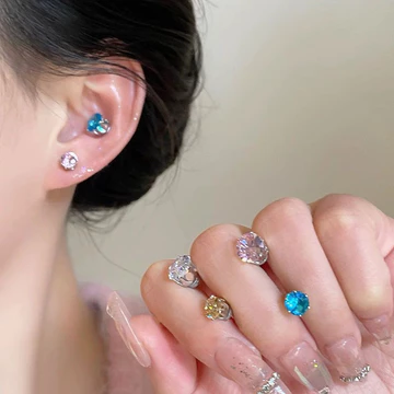 | 【earrings】 | ♔Không Đau Kim Cương Từ Khóa Bông Tai Thép Titan Xuyên Bông Tai Nữ Siêu Nhấp Nháy Bông Tai Cao Cấp Bông Tai Bông Tai Bông Tai✸