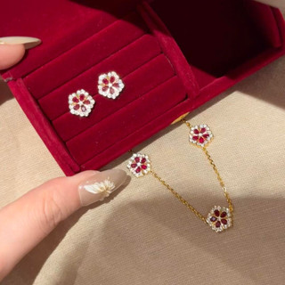 Tai nghe phong cách châu Âu - Mỹ, kim cương đỏ corundum hình mẫu đơn