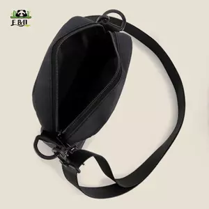 Túi đeo vai nam nhỏ Túi đeo vai hợp thời trang Túi đeo chéo Bapa nhẹ Túi thông thường Mini Túi điện thoại di động Eo Pa EMKK