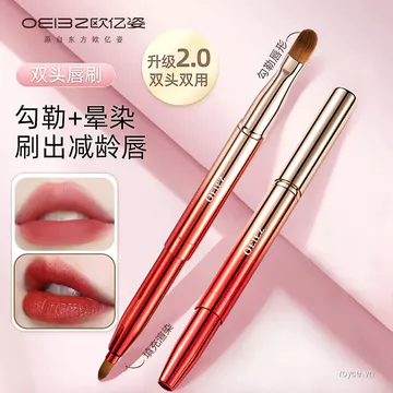 【欧亿姿】双头唇刷便携伸缩唇线笔晕染润唇膏唇釉新手化妆专用口红刷 【Ouyizhi】Cọ môi hai đầu, cọ kẻ môi có thể thu gọn, dùng để tán son dưỡng và son bóng, cọ son môi đặc biệt dành cho người mới bắt đầu.