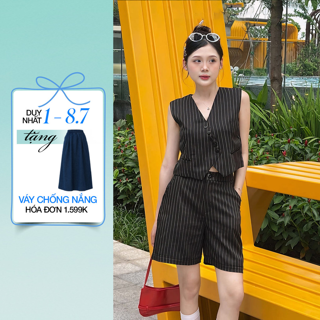 Set lẻ Áo gile croptop sọc  YAE04003 - Quần short nữ Gmorning - GUMAC sọc YSHE04004